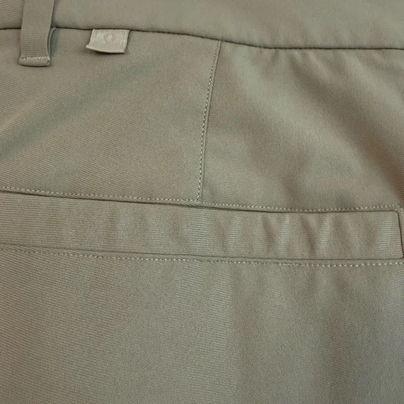 Lululemon Commission Pant Slim 32x30 Warpstreme Tofino Sand Khaki ABC - Picture 12 of 13